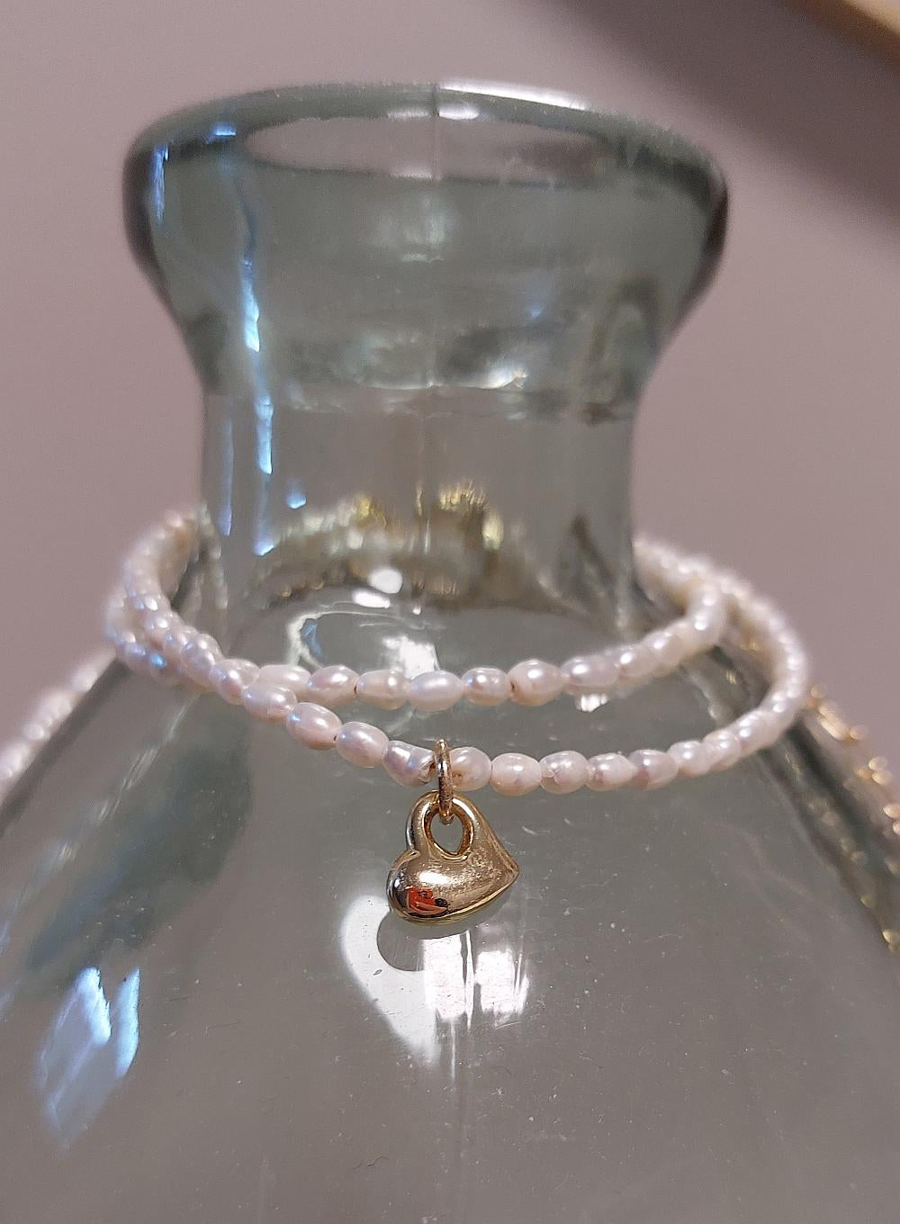 SCHMUCK & VINO – dein entspanntes  Schmuck Event mit Wein & Kreativität 🍷✨
