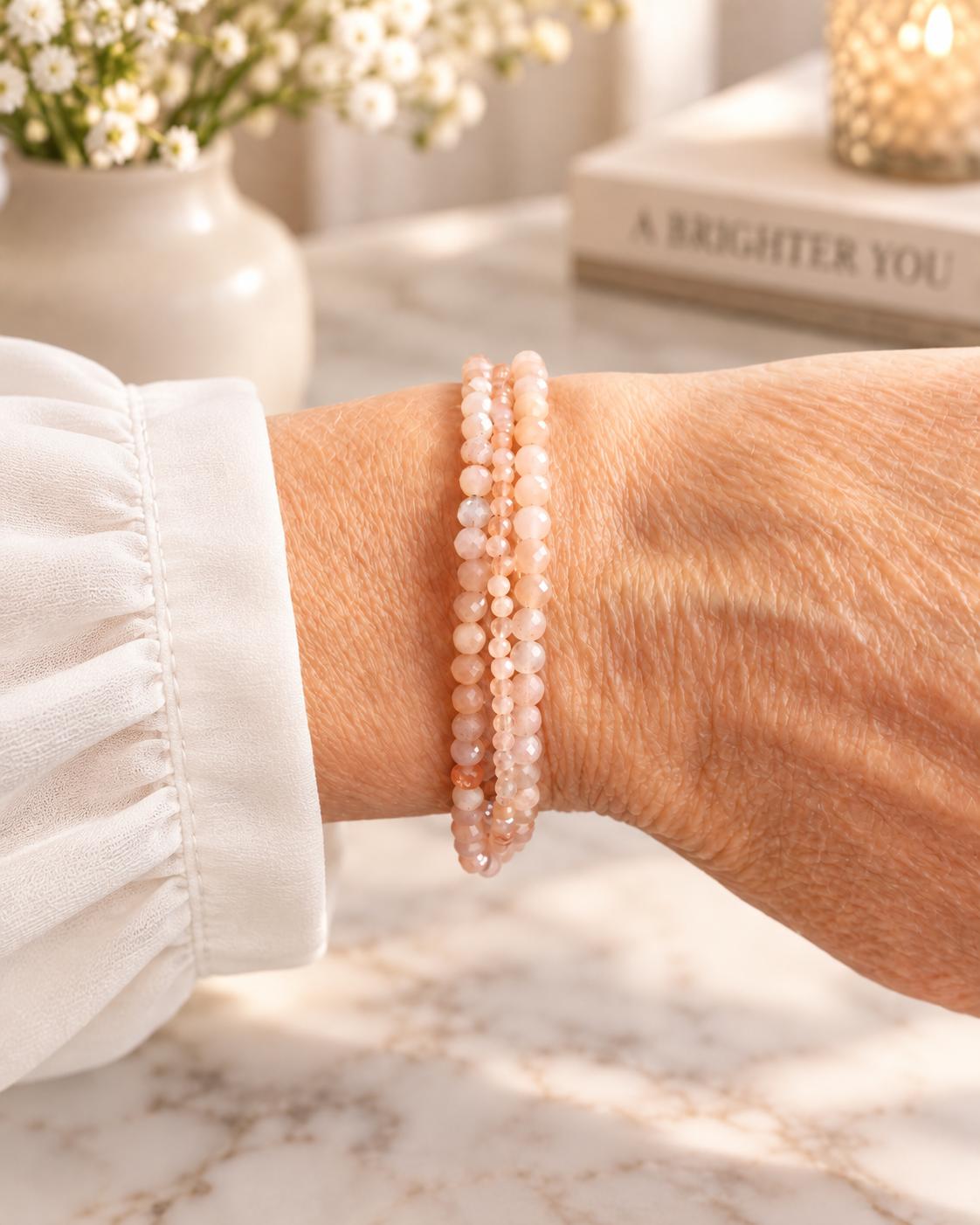 Sonnenstein Armband – dreireihig mit Magnetverschluss